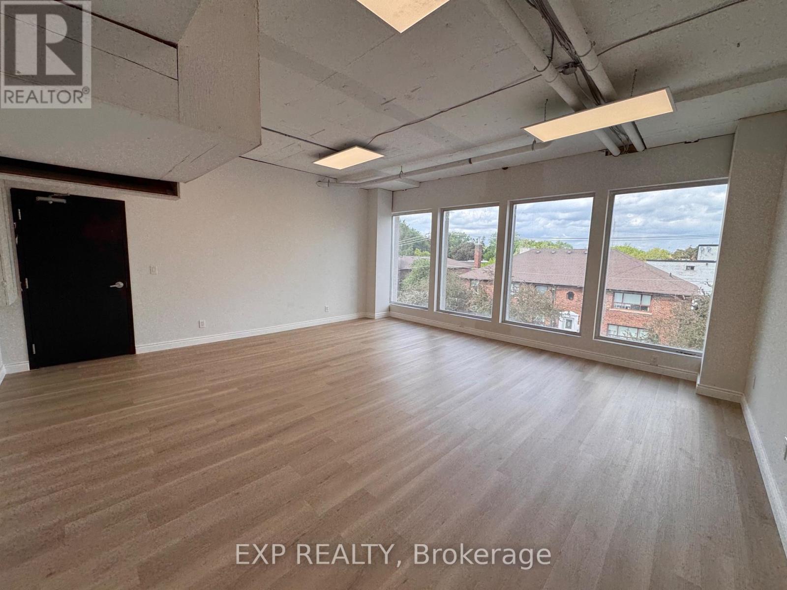 316 - 230 LAKESHORE ROAD E