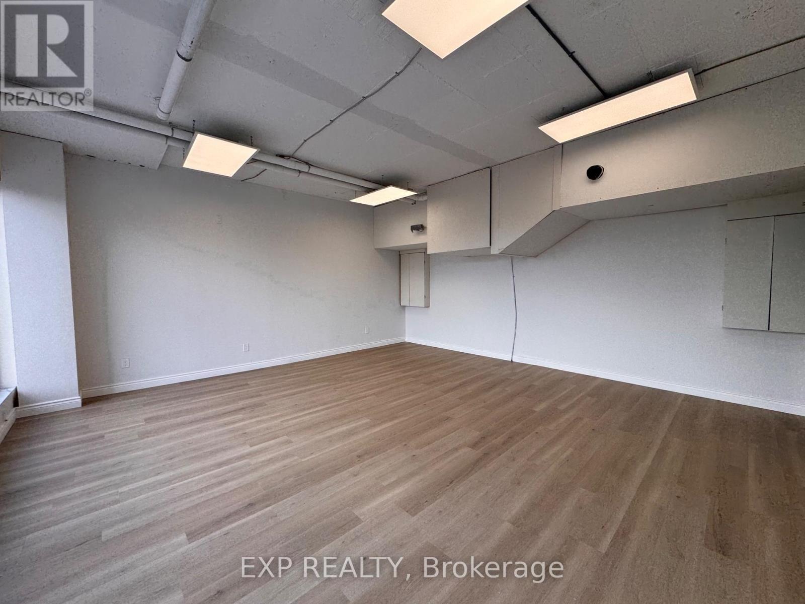 316 - 230 LAKESHORE ROAD E