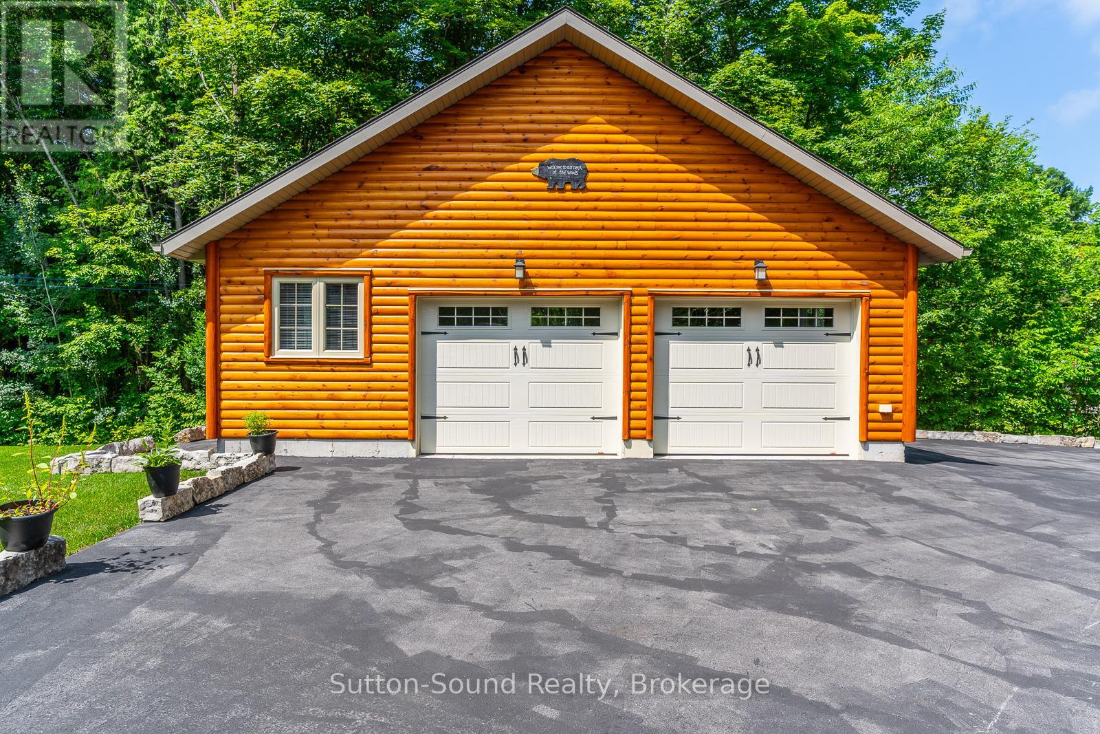 20 SANDY PINES TRAIL