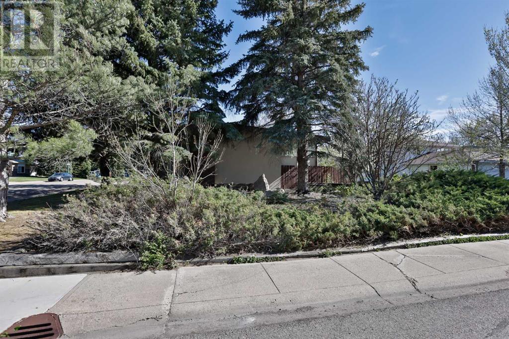 65 Modesto Road W