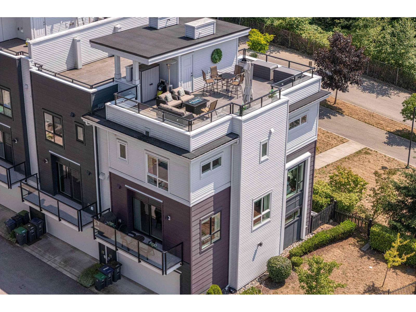 231 2218 OAK MEADOWS DRIVE