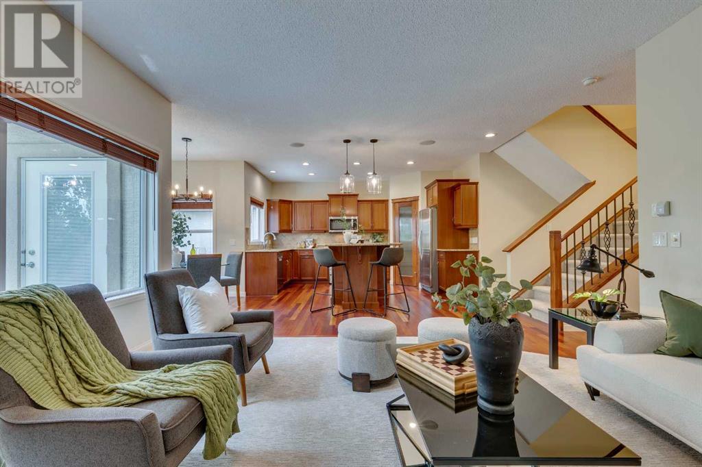75 Cranridge Heights SE