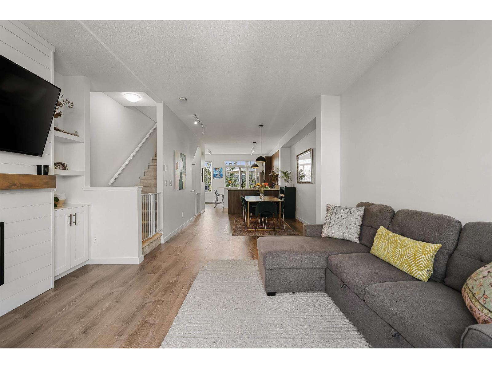 81 31032 WESTRIDGE PLACE