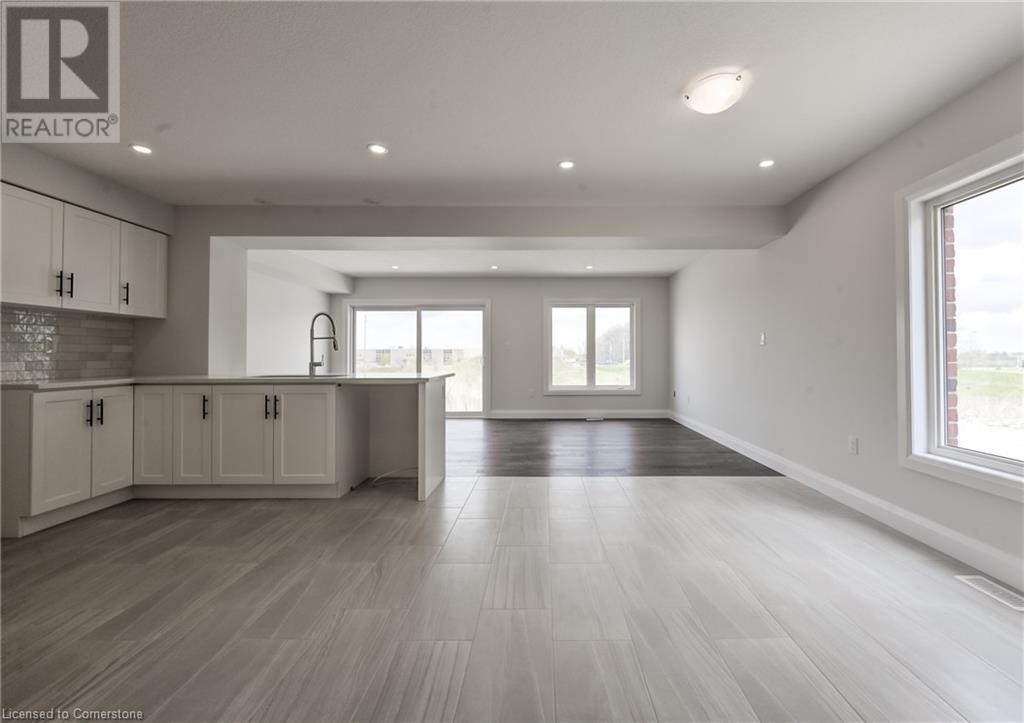 1501 DUNKIRK Avenue
