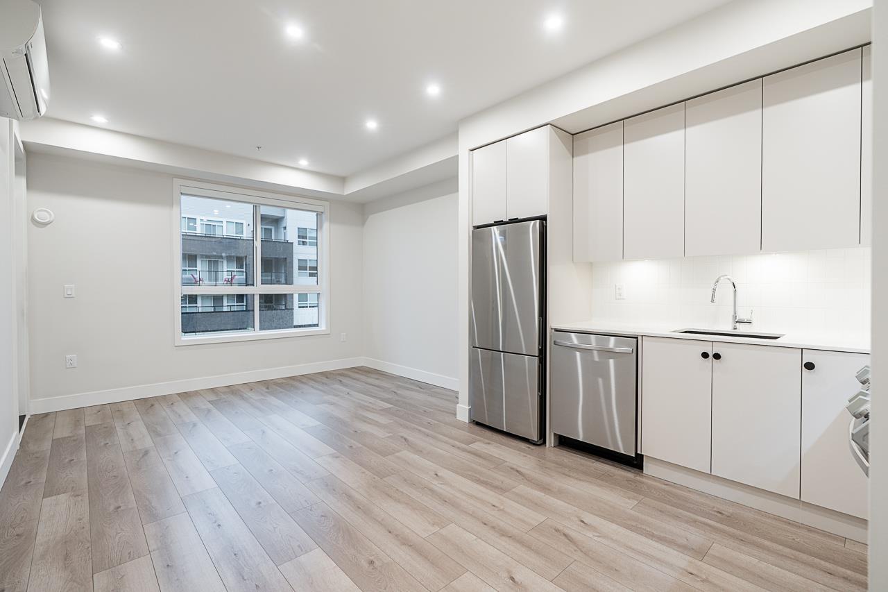 307 45511 CAMPUS DRIVE|Garrison Crossing