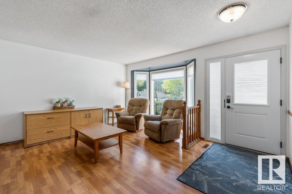 51 ALDERWOOD BLVD
