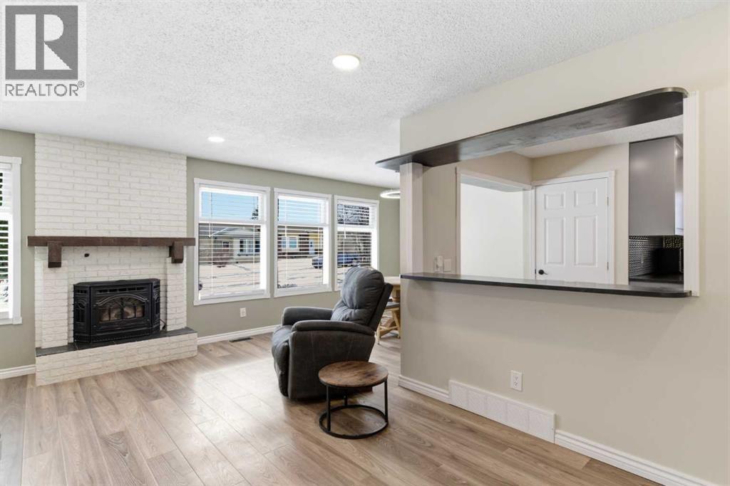 79 Templehill Drive NE