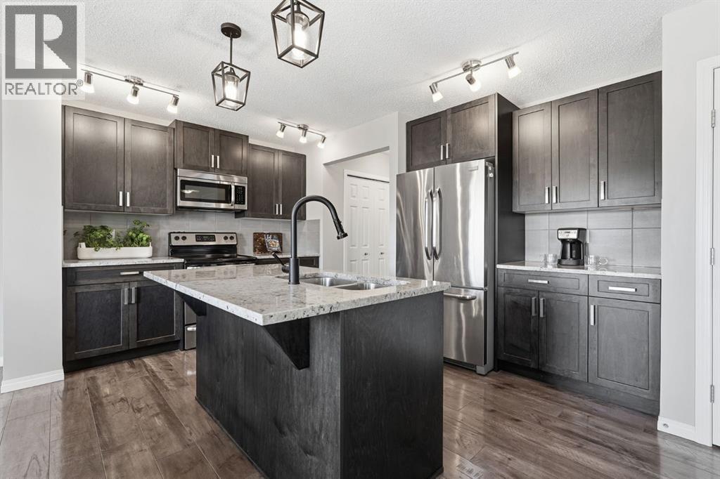 73 Mount Rae Heights