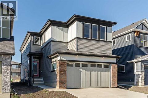 152 Creekstone Circle SW Calgary AB T2X5M6