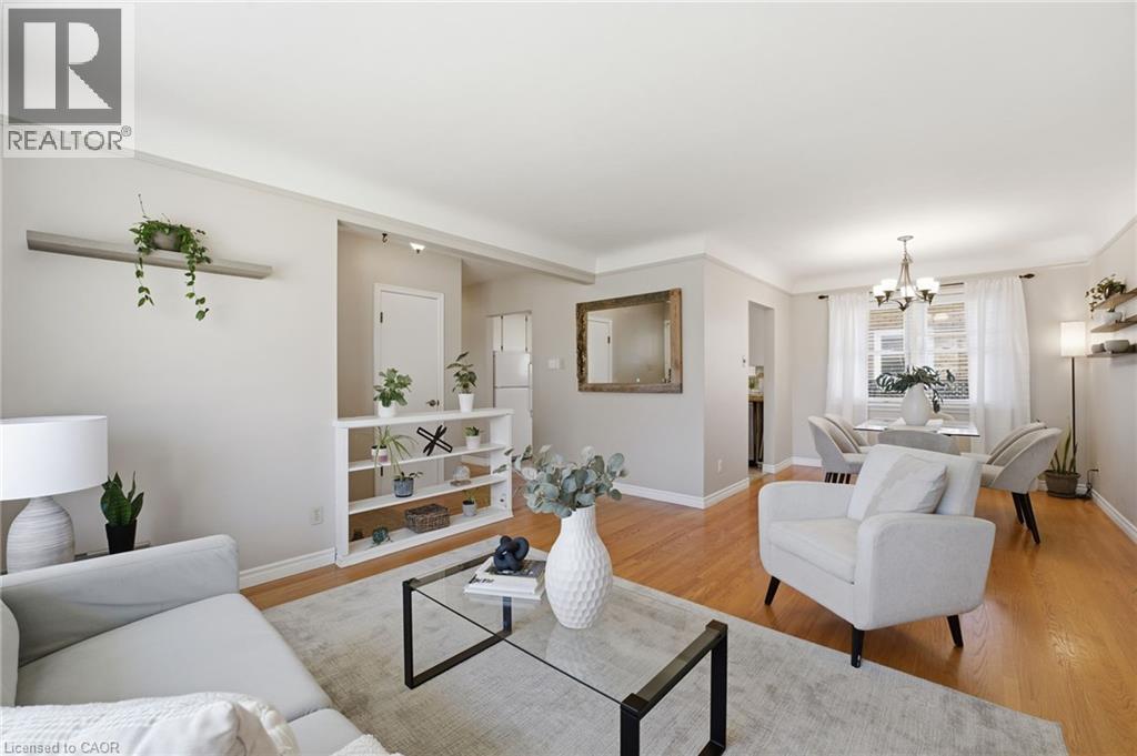 11 KENSINGTON Avenue