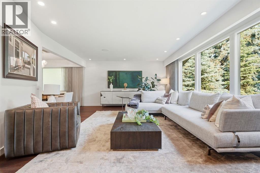 1021 Bel-Aire Drive SW