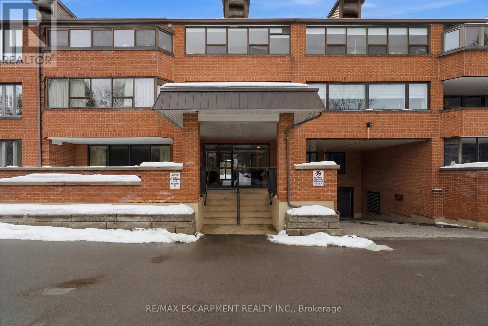 306 - 150 WILSON STREET W