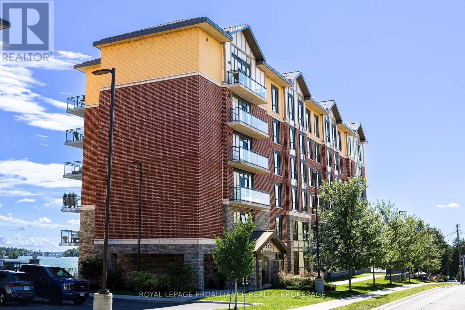 418 - 129B SOUTH STREET