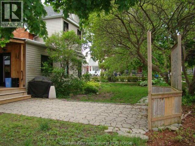 26 ERIE STREET South