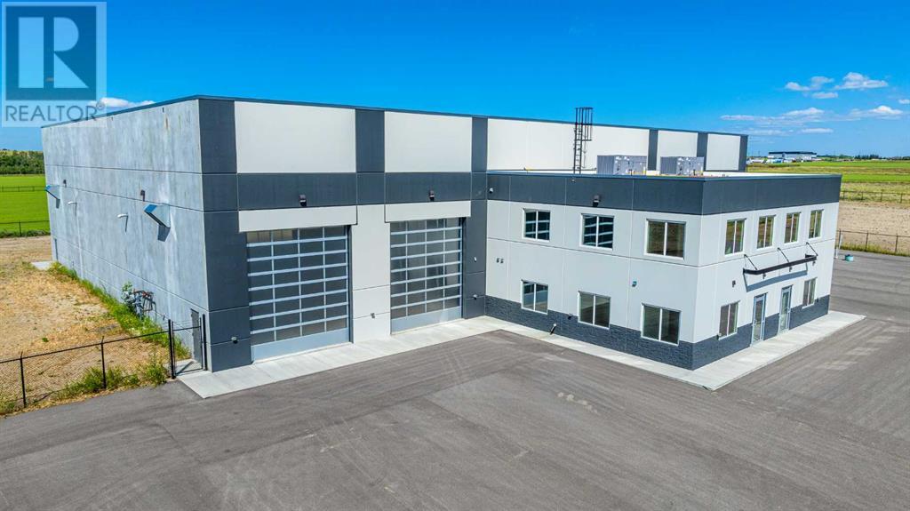 82, 722040 Range Road 51