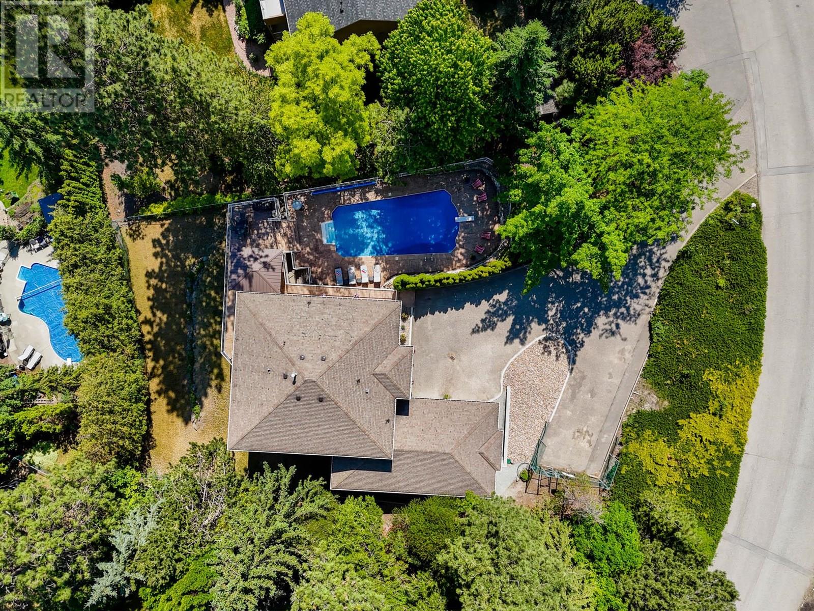 1015 Guest Road