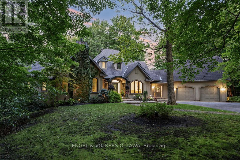1412 HOUSTON CRESCENT
