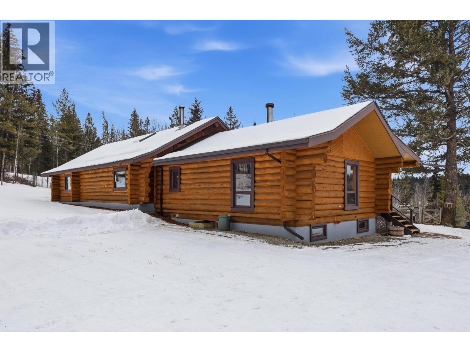 2815 PIONEER CRESCENT