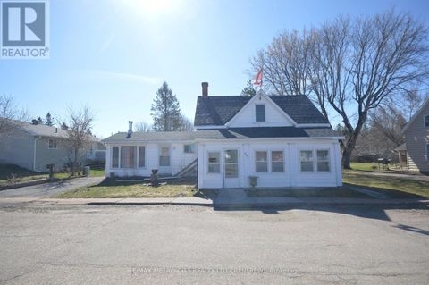 235 RENFREW AVENUE W Renfrew ON K7V2Y7
