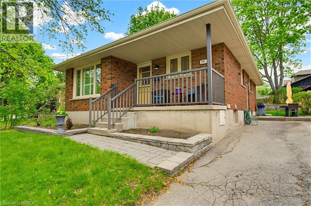 28 RIDGEWOOD Drive
