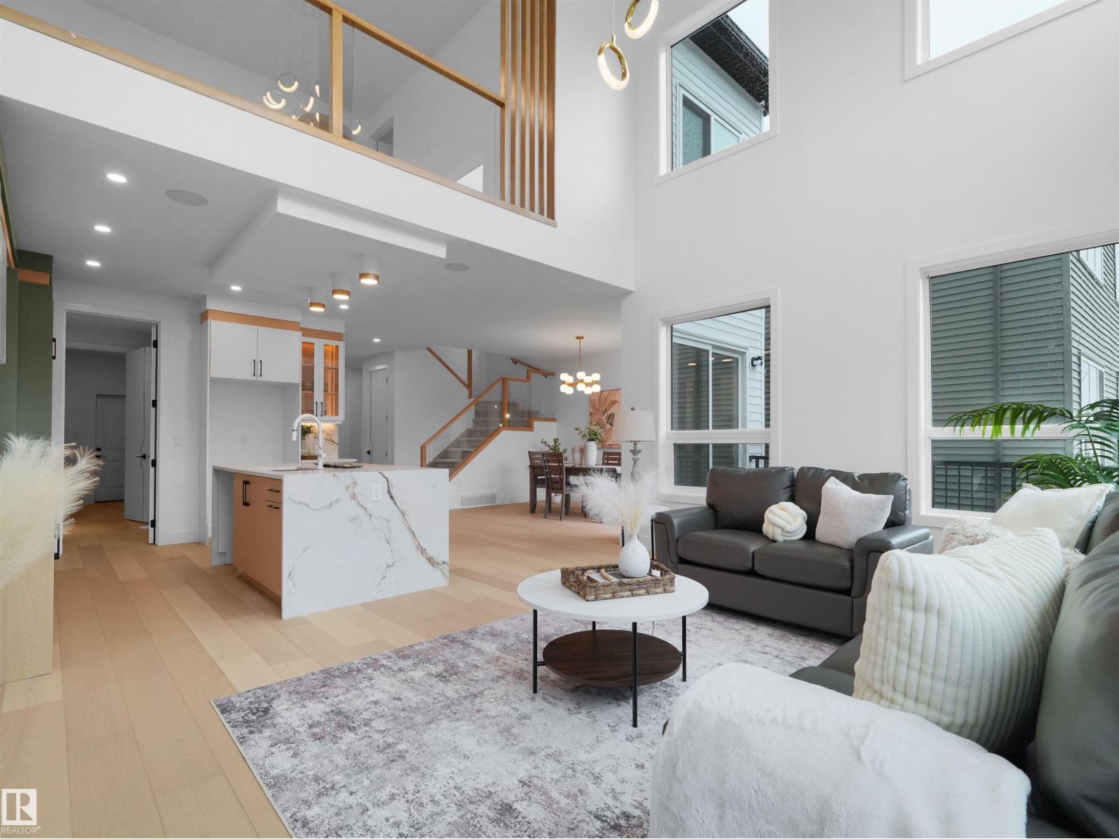 43 ELDRIDGE PT