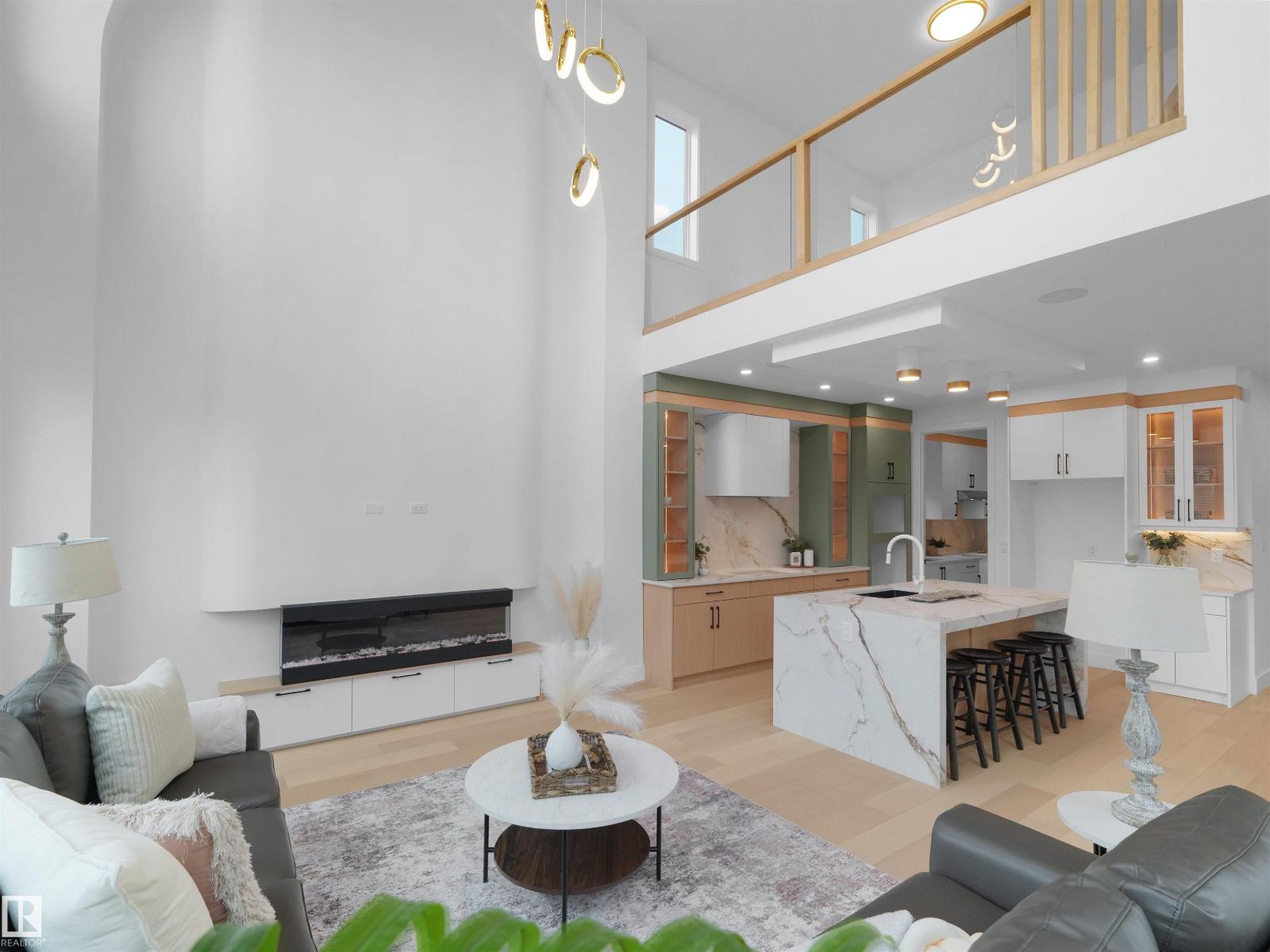 43 ELDRIDGE PT