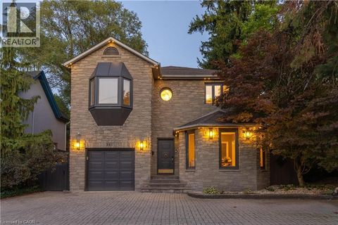 381 QUEEN Street S Hamilton ON L8P3T8