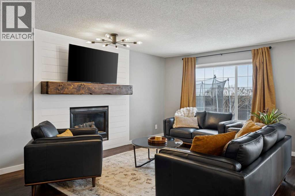 250 Chapalina Place SE