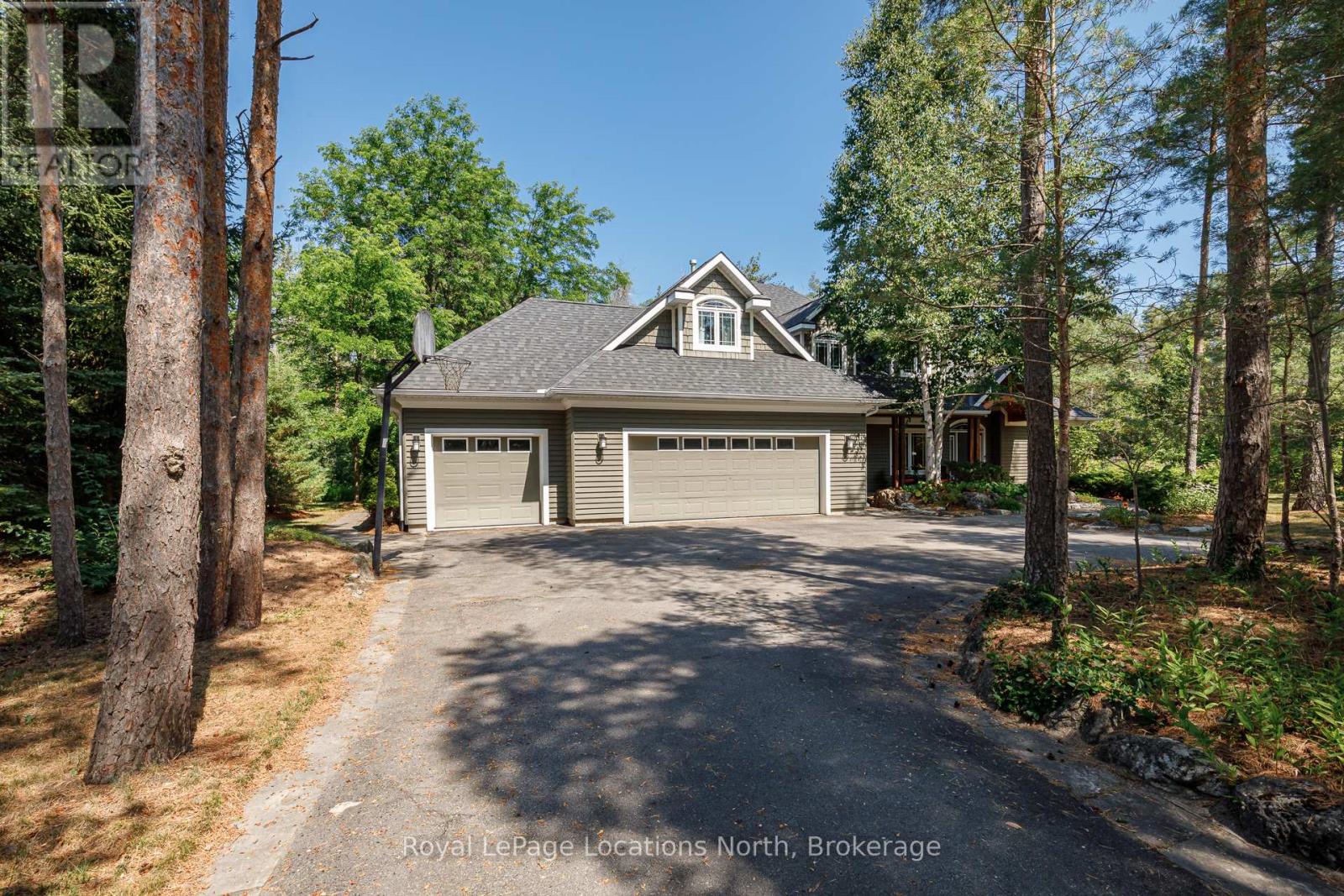6 ALPINE COURT