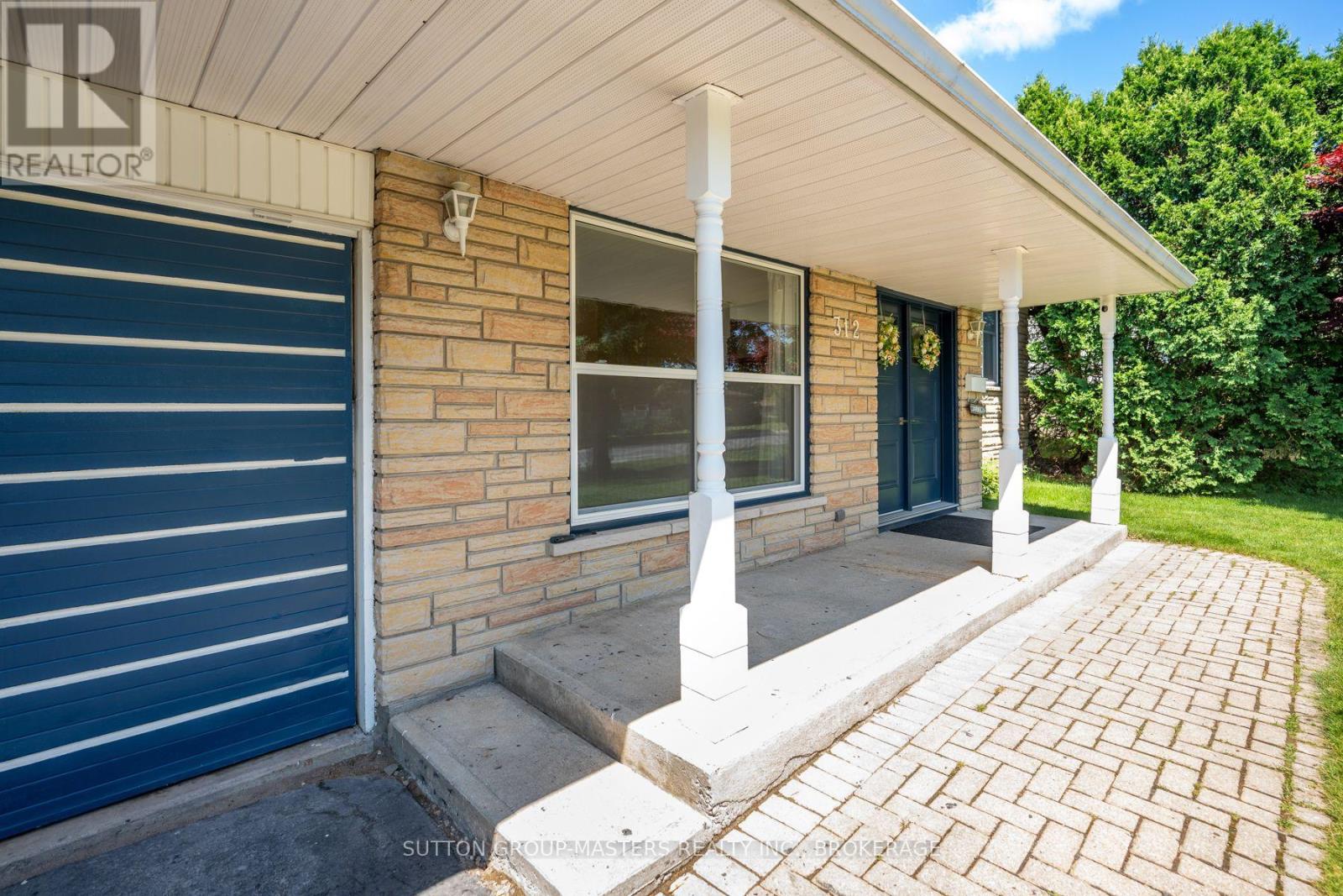 312 BOXWOOD STREET