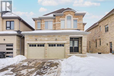 117 FERRAGINE CRESCENT Bradford West Gwillimbury (Bradford) ON L3Z4K2