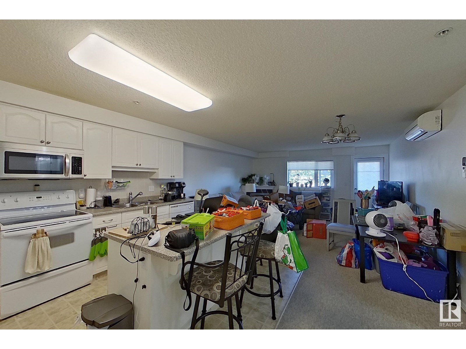 #102 12111 51 AV NW