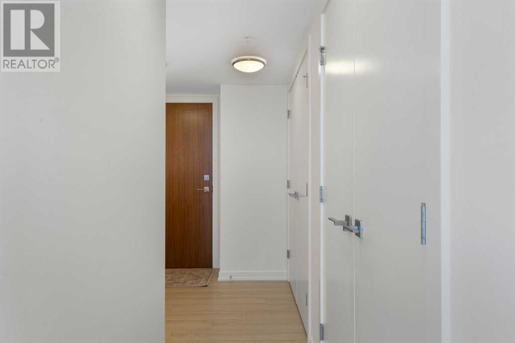 303, 51 Waterfront Mews SW