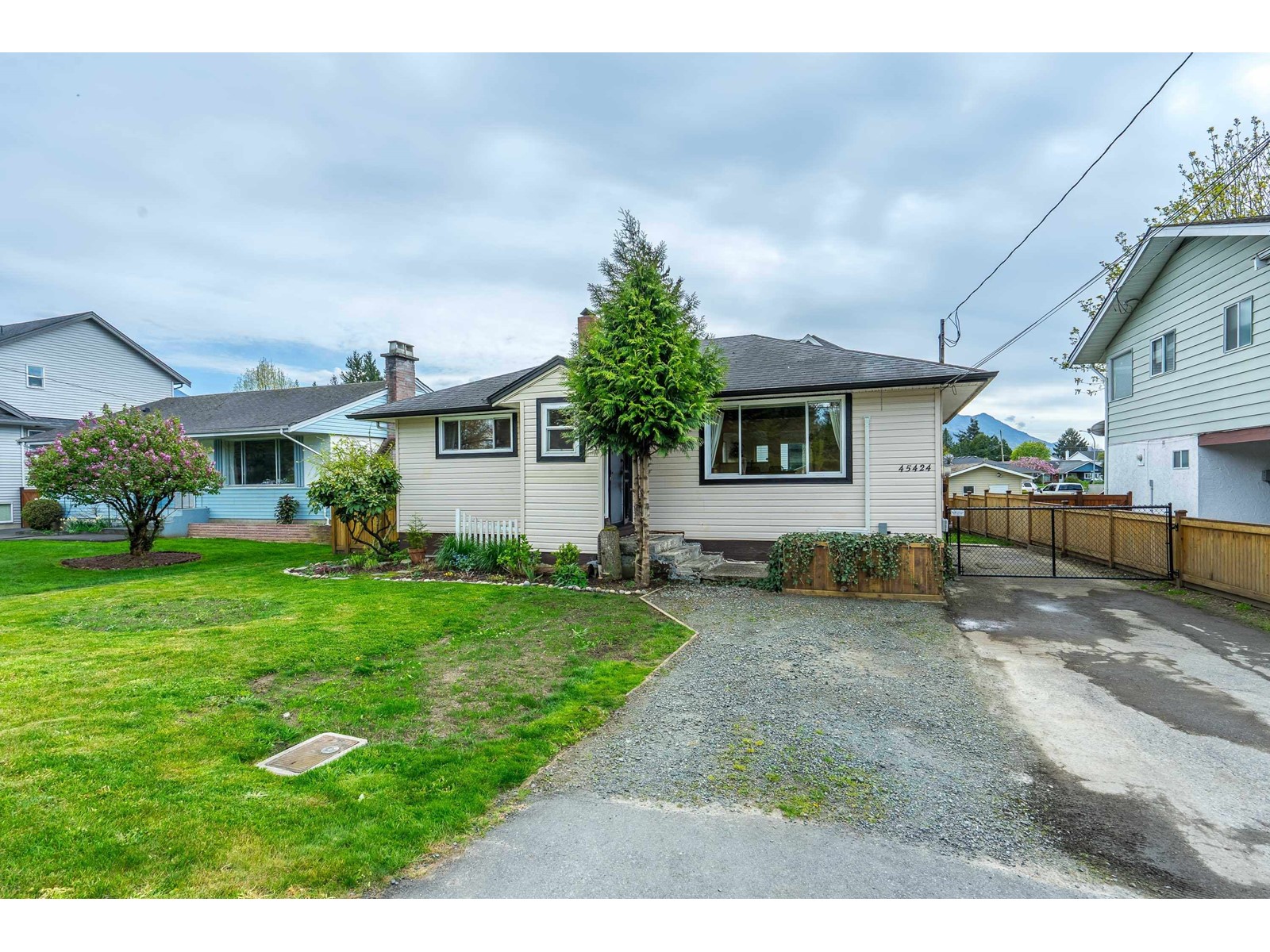 45424 WELLS ROAD|Sardis West Vedder