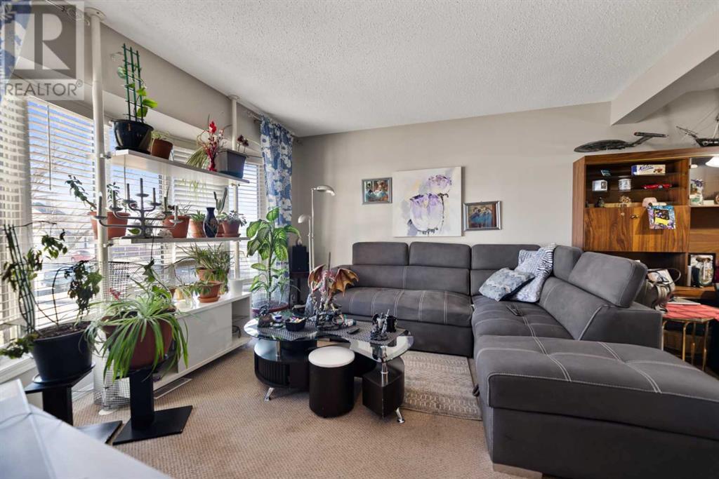 49A Fonda Green SE
