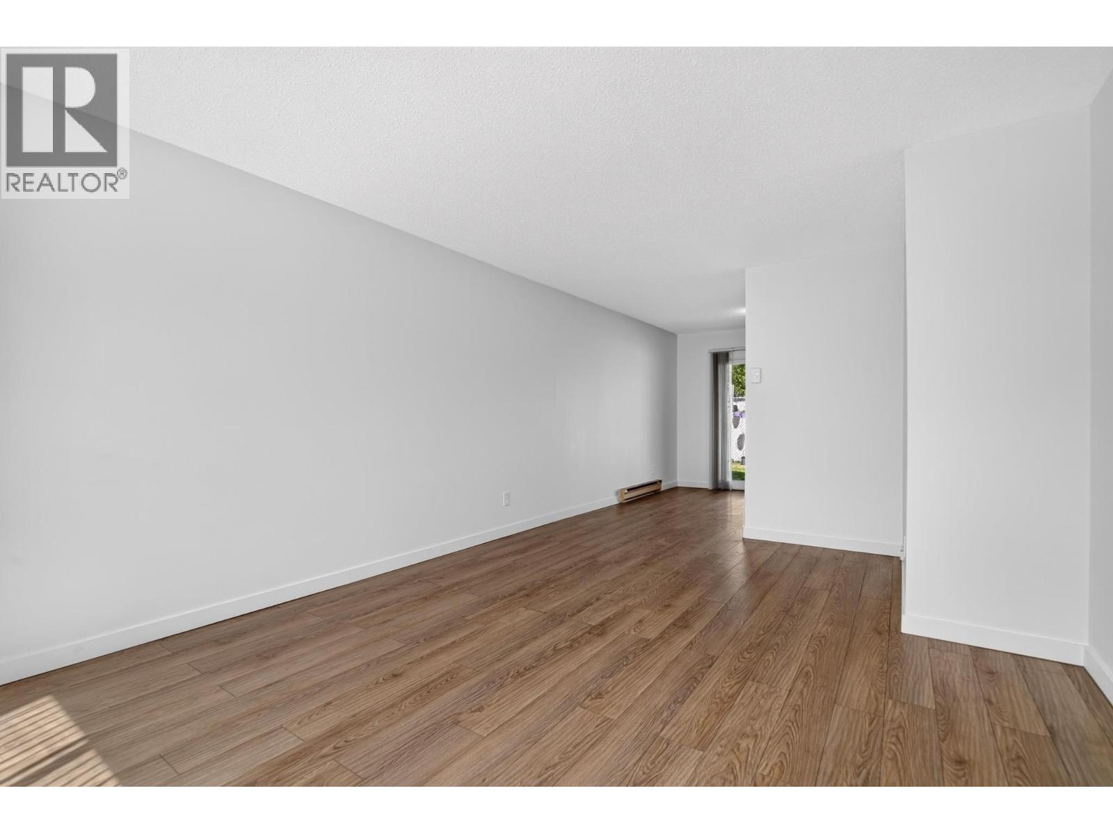 185 Taylor Road Unit# 11