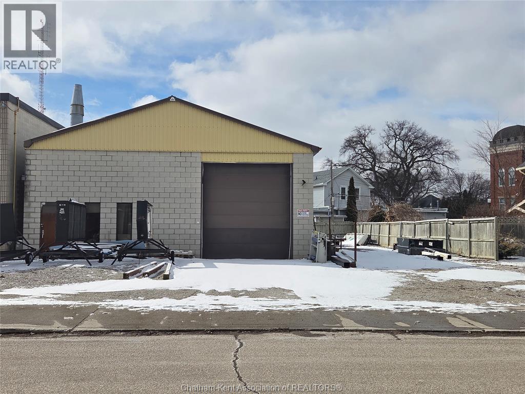 240 WILLIAM STREET South