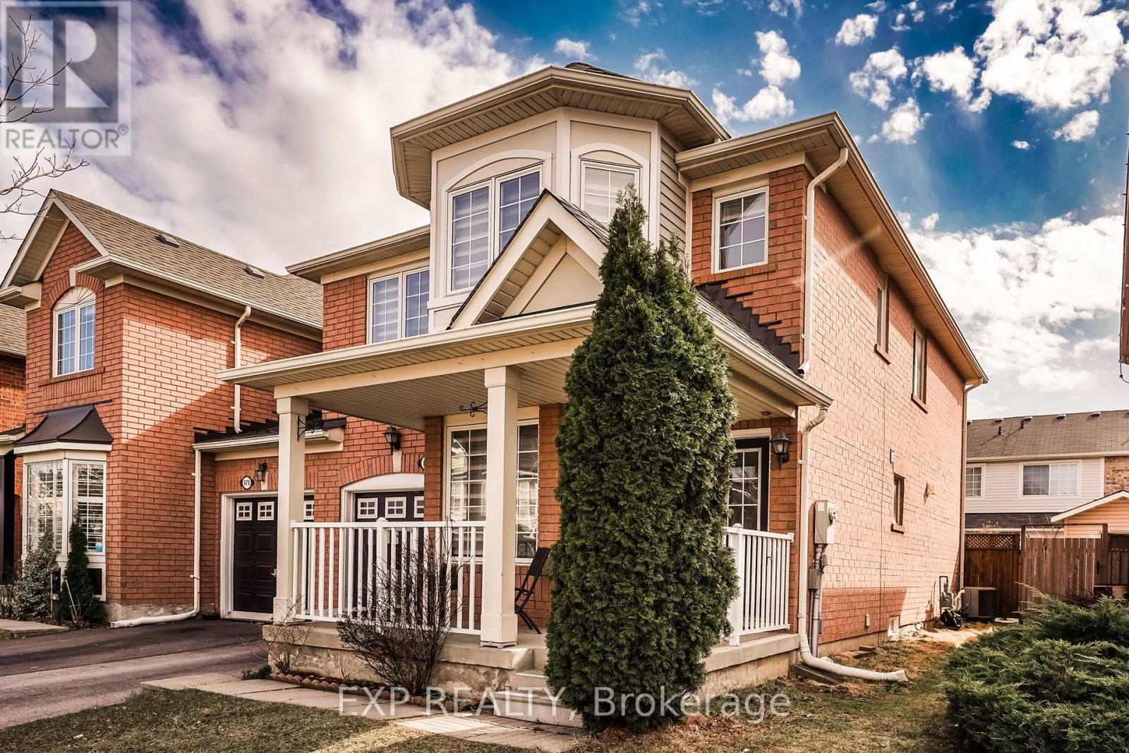 668 HAMILTON CRESCENT