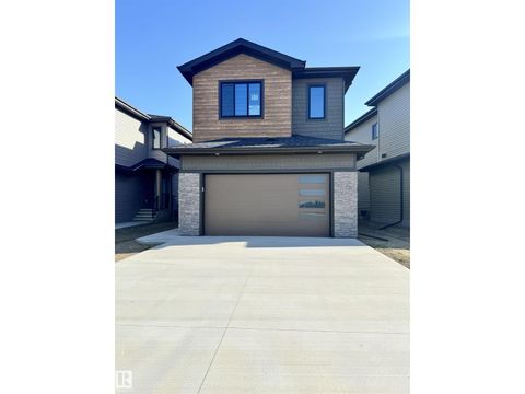 17 TENUTO LINK Spruce Grove AB T7X0Z3