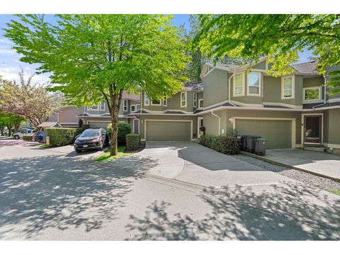 63 16061 85 AVENUE Surrey BC V4N4Y5