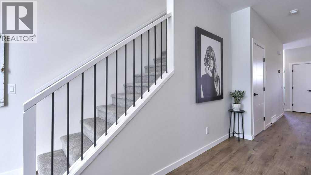 770 Wolf Willow Boulevard SE