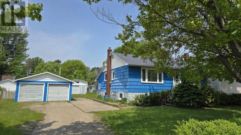 100 Anna ST Sault Ste Marie ON P6B3S8