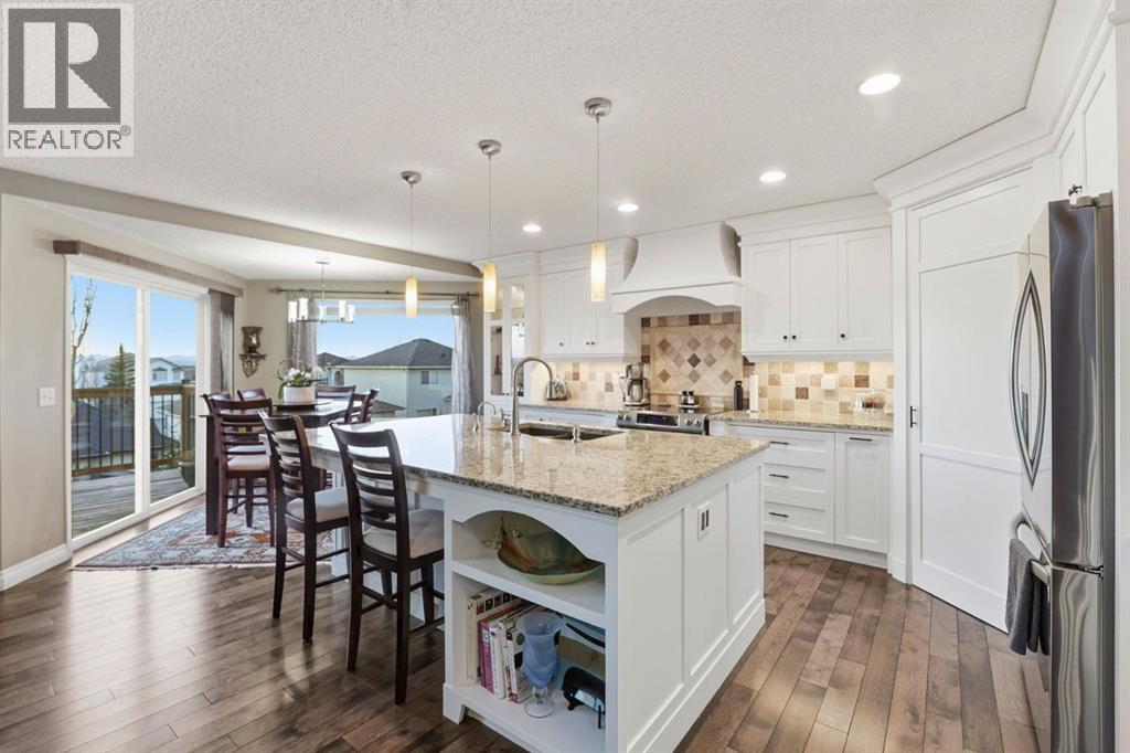 54 Rockbluff Close NW