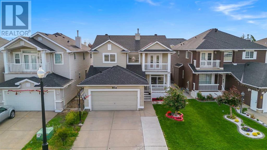 51 Coral Reef Close NE