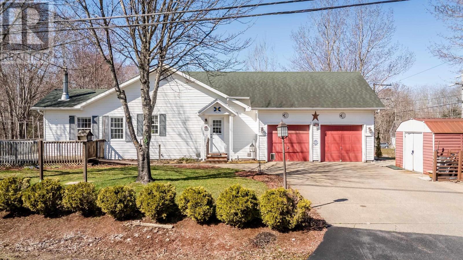 Photo 1 of 50 — 163 Orchard Street, Berwick, NS B0P1E0