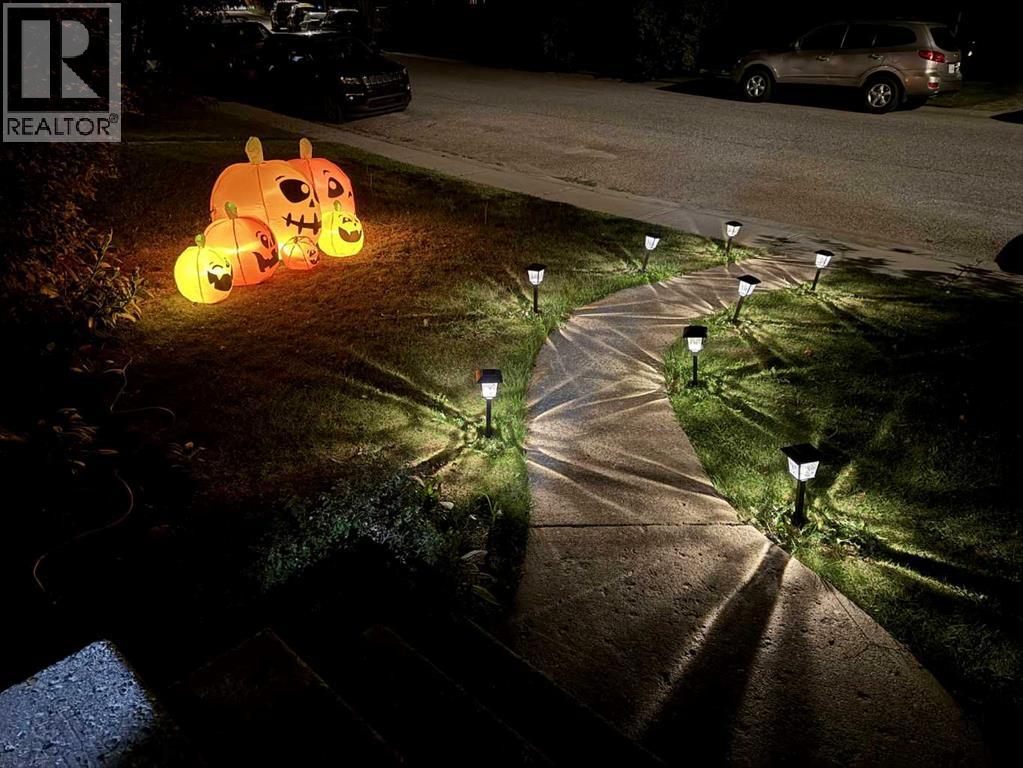 1235 Sandpiper Road NW