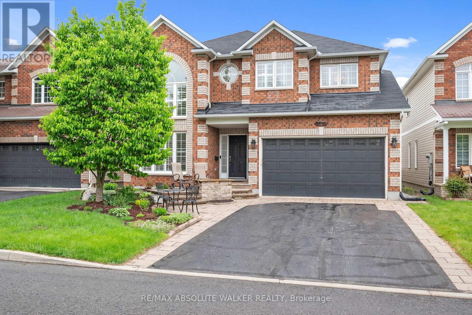 245 LUCINDA CRESCENT