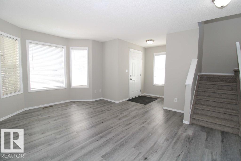 744 88 ST SW