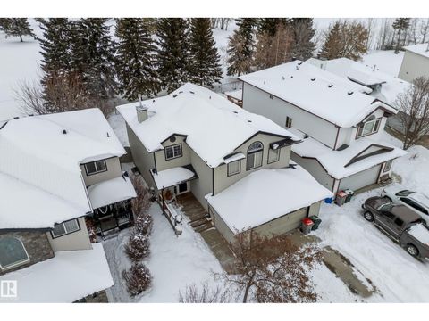 5 GREENBRIAR PL Stony Plain AB T7Z2W4