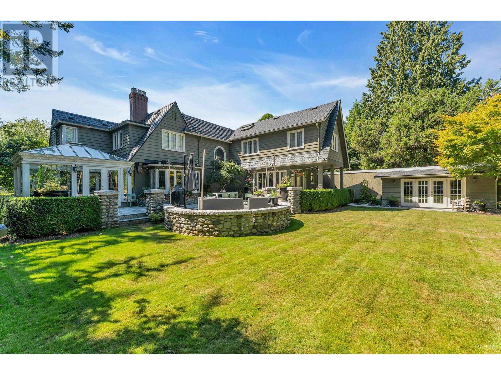 5550 SOMERSET CRESCENT